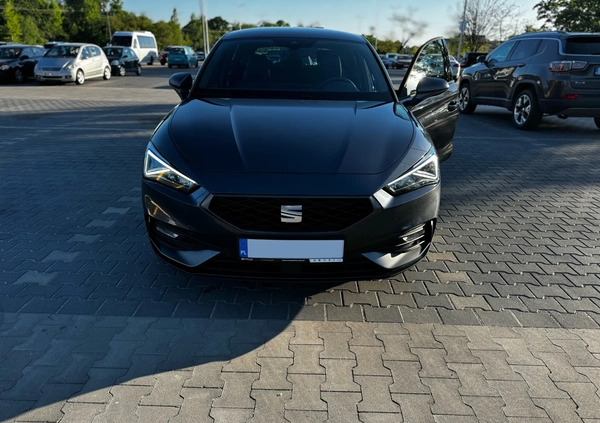 Seat Leon cena 49200 przebieg: 42000, rok produkcji 2020 z Wrocław małe 92